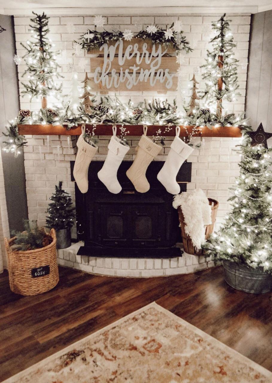 farmhouse christmas mantel decor ideas Farmhouse Christmas Mantel by Jessica Madison Home christmas 