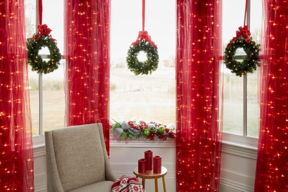 indoor large christmas decor Decorating Your Home with Elegant Christmas Decorations (With images