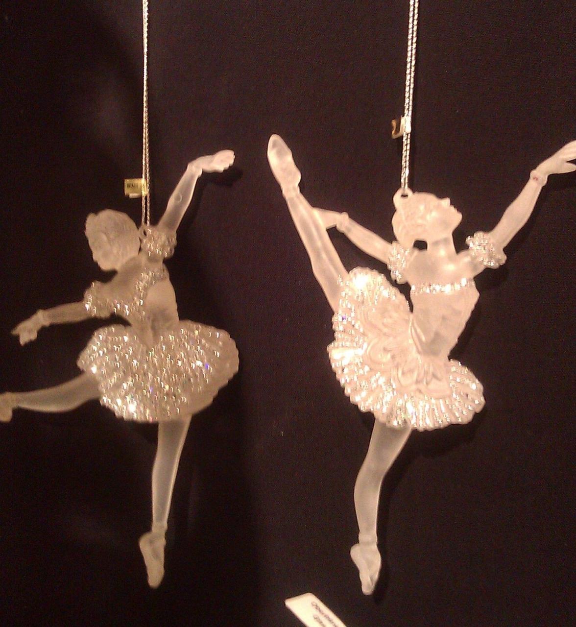 ballerina outdoor christmas decor Ballerina Ornaments Ballerina ornaments, Christmas fairy, Outdoor