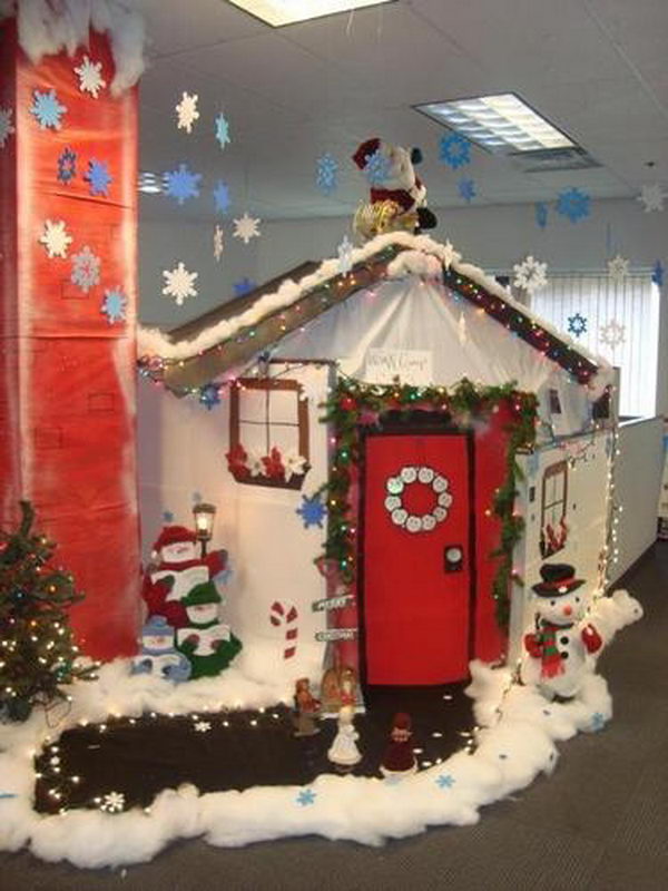 work cubicle decor christmas 20+ Creative DIY Cubicle Decorating Ideas Hative