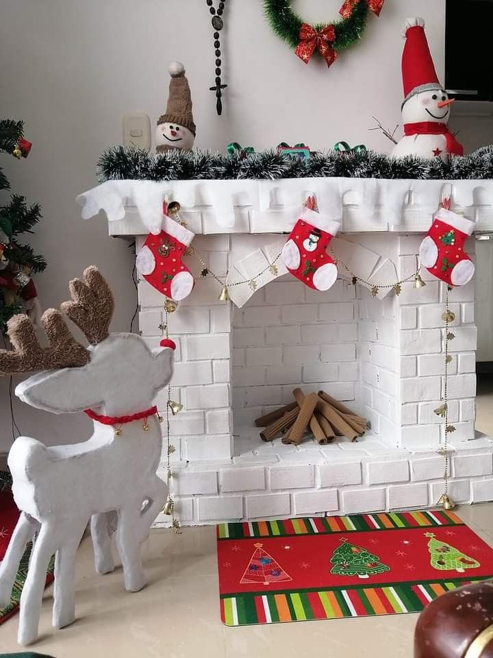 diy fireplace christmas decor DIY Christmas Fireplace Decor