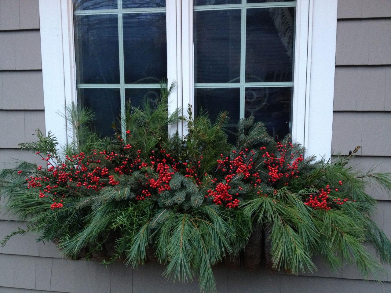 christmas decor in window boxes outdoor Pin by Angel Hilliard on Window Boxes and Planters Christmas planters