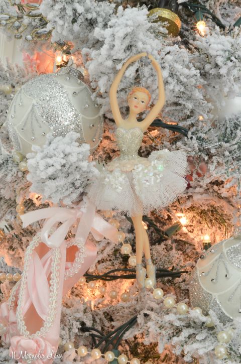 nutcracker ballet christmas decor Nutcracker Suite Ballet Themed Christmas Tree Christmas tree themes