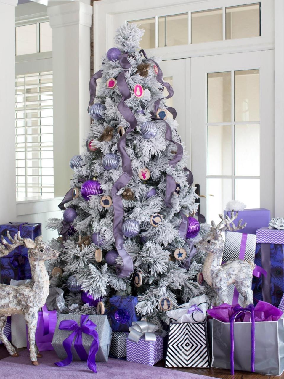 purple christmas decor ideas Modern Holiday Color Scheme Holiday Decorating and Entertaining Ideas