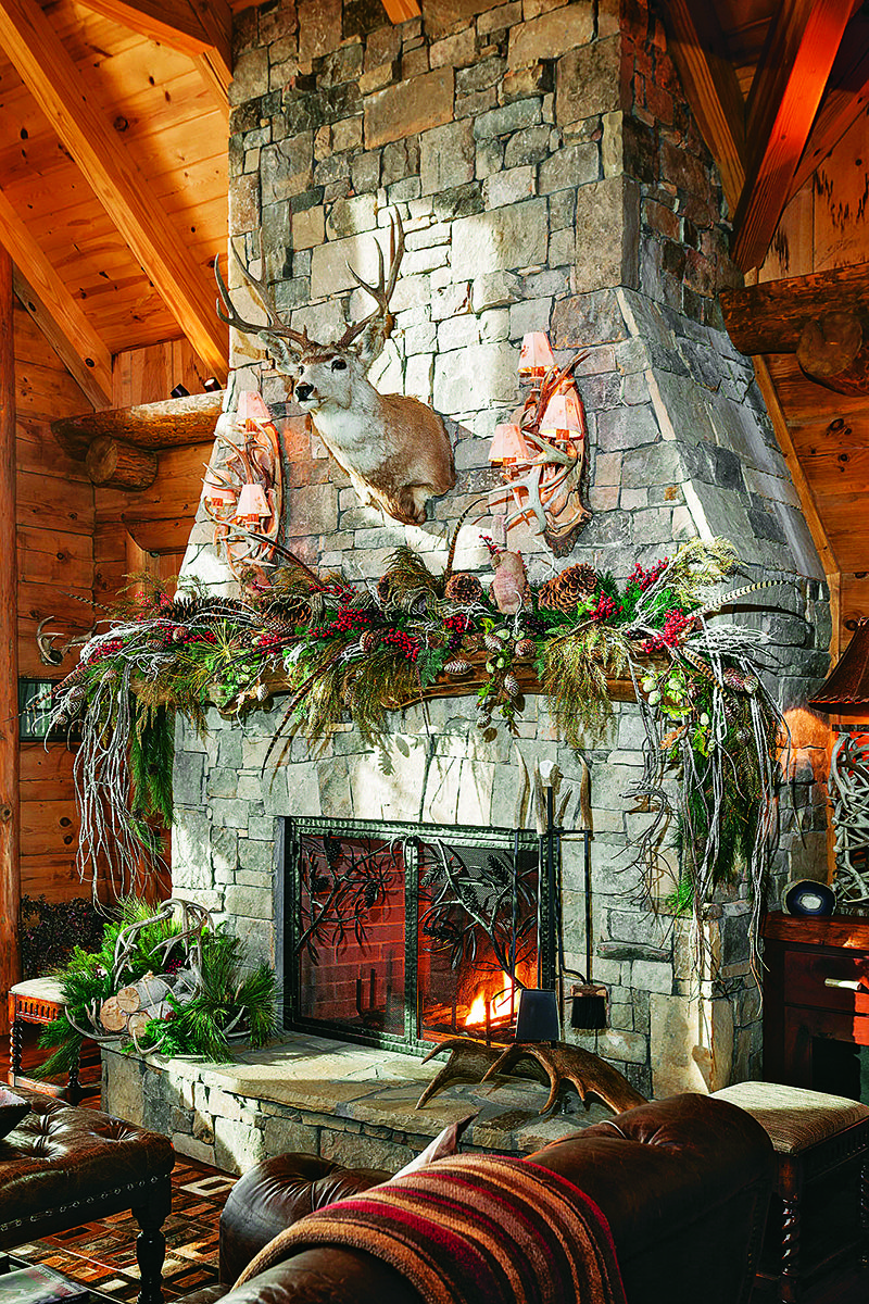 christmas decorating ideas for log cabin Festive Log Homes Get into the Holiday Spirit Log homes, Christmas