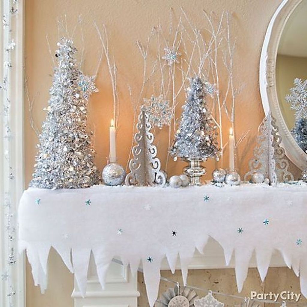 snow theme christmas decor 32 Amazing Winter Wonderland Home Decorations Ideas Winter party