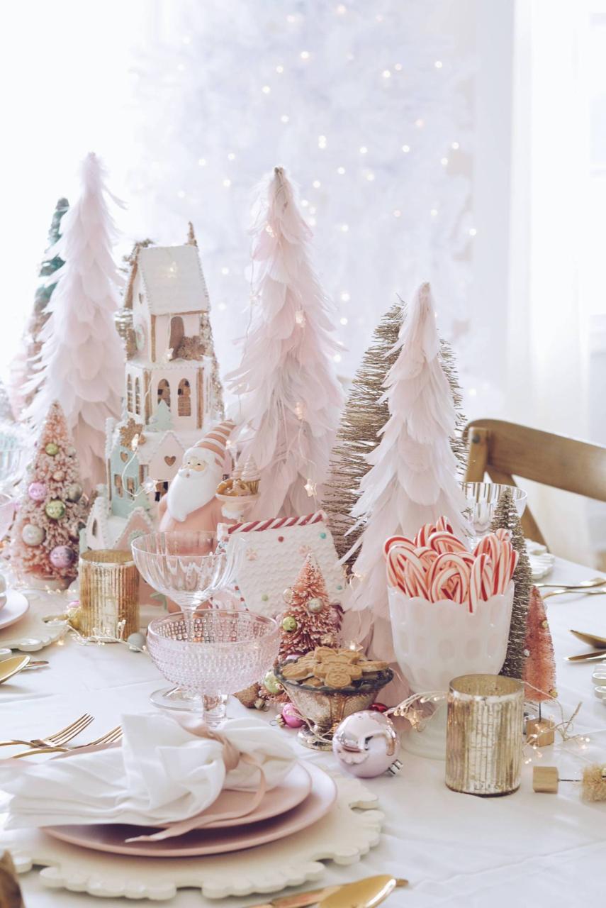 pink christmas tabletop decor Pink Christmas Table Decorations A Pink Wonderland Dinner The Pink Dream