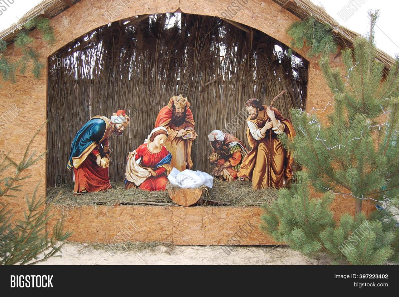 christmas decoration jesus birth Christmas Decoration. Image & Photo (Free Trial) Bigstock