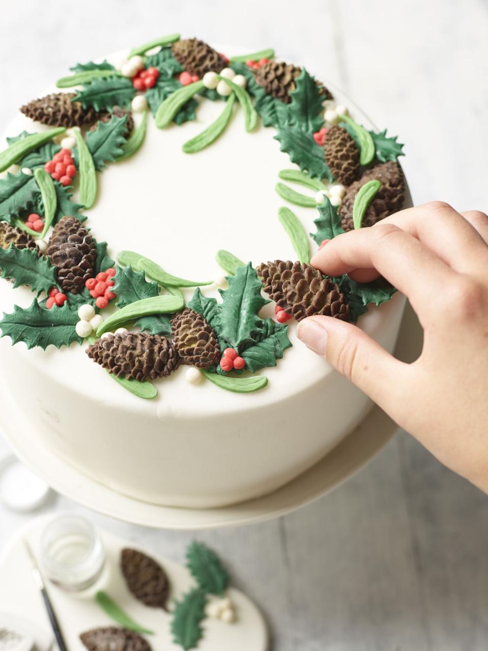 christmas cake decorating ideas no icing Our Ultimate Christmas Cake Lakeland Blog Christmas Cakes Easy