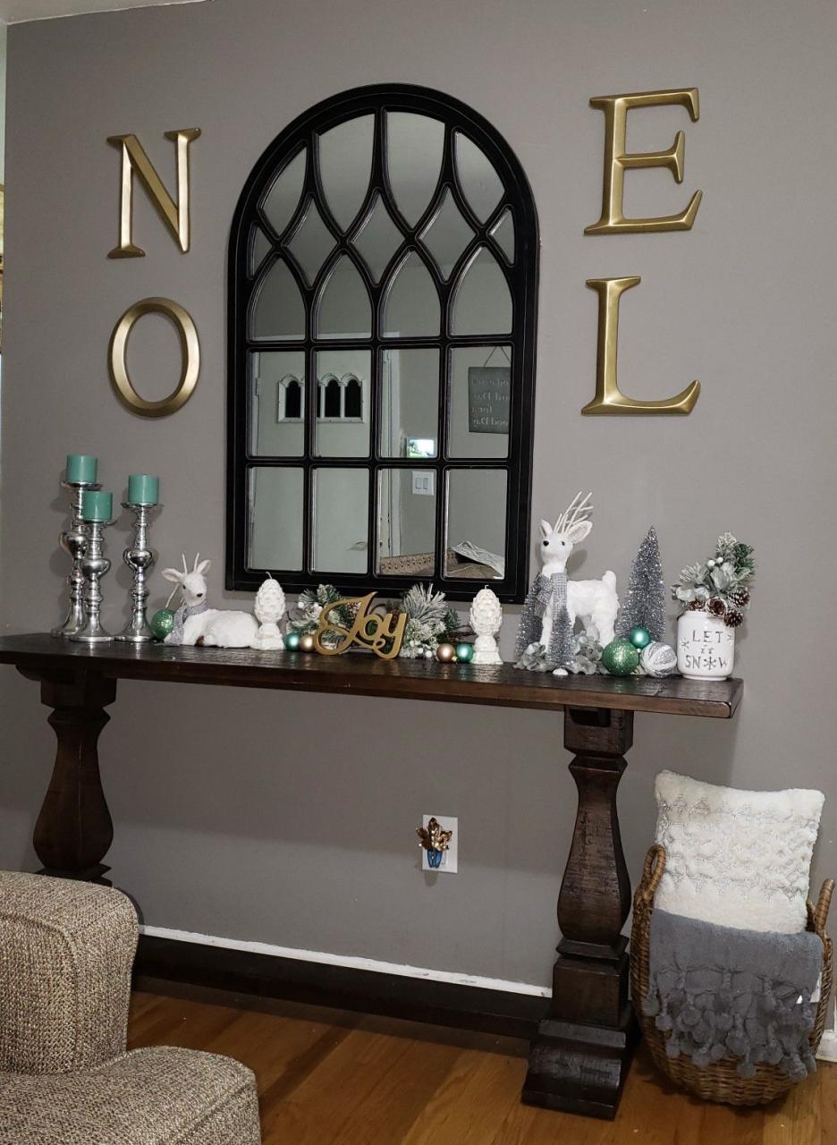 christmas decor console table 10+ Christmas Console Table Decor