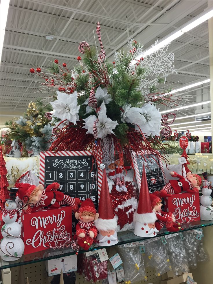 christmas decor at hobby lobby Pin by Rebecca on Register feature Hobby lobby christmas, Christmas