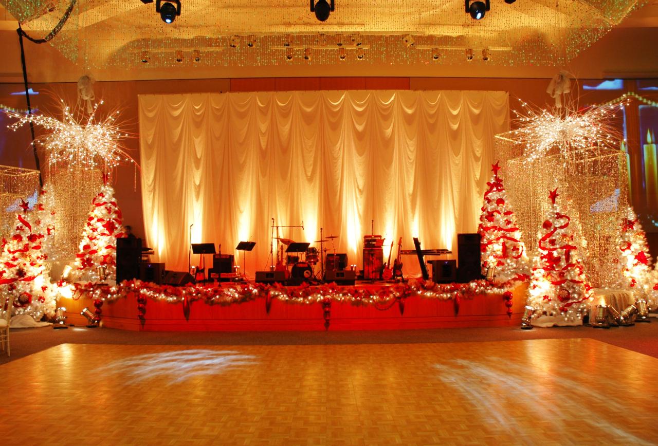 christmas stage decor ideas Christmas stage party decor christmas trees lights Christmas