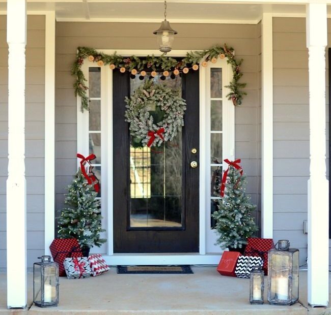 farmhouse front porch christmas decor Farmhouse Christmas Front Porch