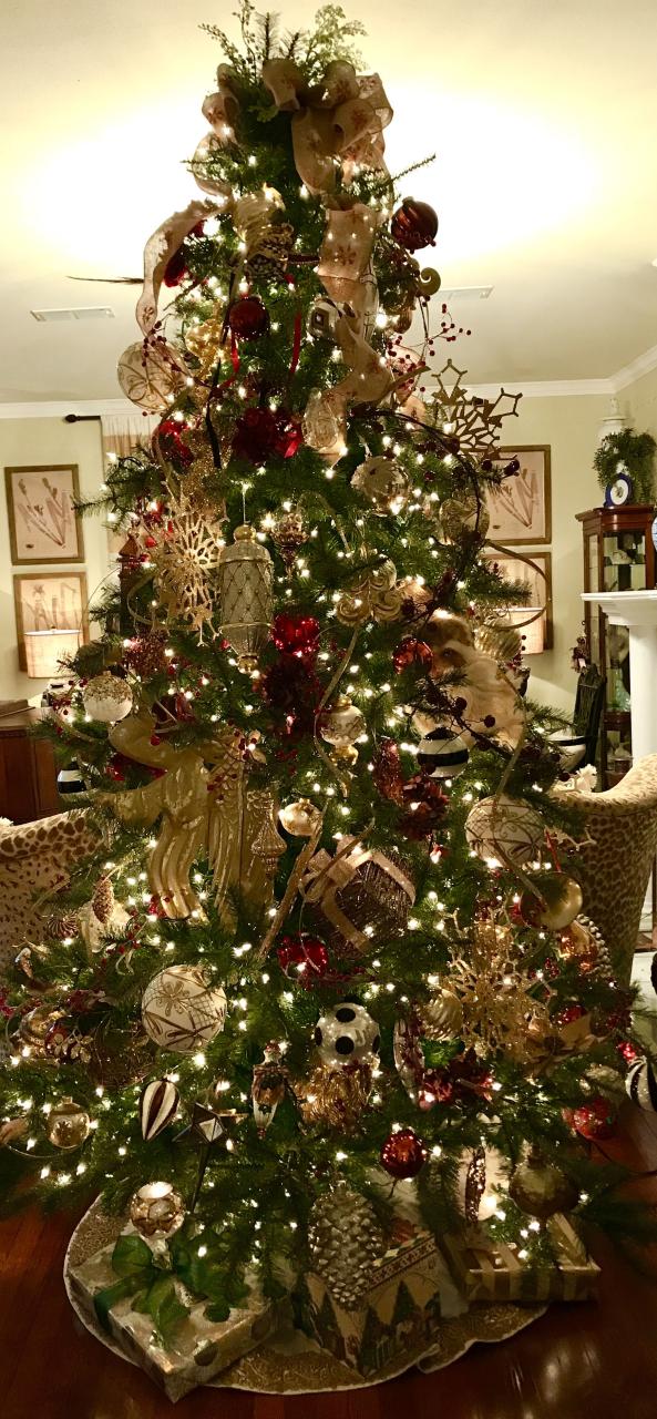 classy christmas tree decor 20+ Elegant Christmas Tree Ideas