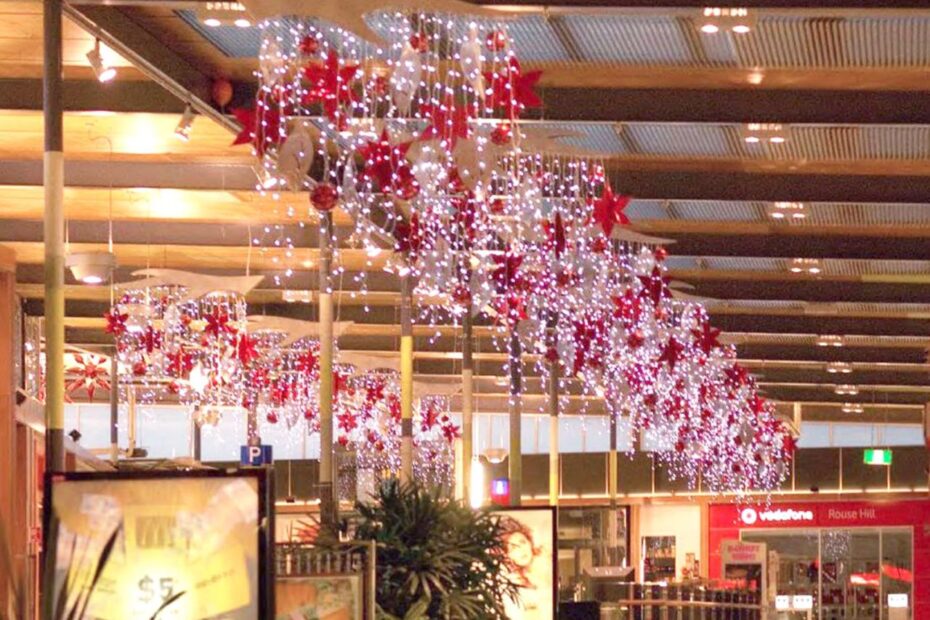 christmas decoration ideas ceiling 30+ Christmas Ceiling Decorations Ideas HomeDecorish