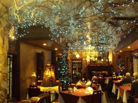 christmas decor ideas for restaurants 22+ Christmas Decorations Ideas For Restaurants, Top Concept!