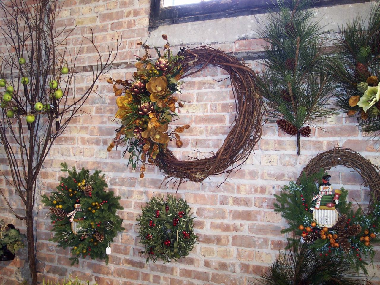 christmas wreath wall decor Wreath Wall Wreaths, Wreath wall, Decor