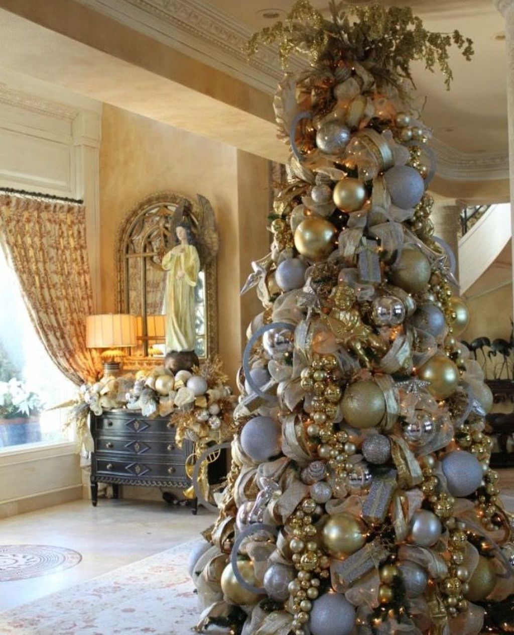 silver christmas tree decor Awesome 47 Stunning Silver Christmas Tree Decor Ideas. Christmas