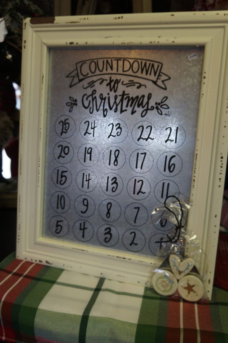 countdown to christmas decor Christmas Countdown Christmas countdown, Christmas floral, Christmas