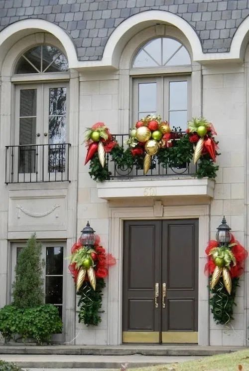 christmas decorations outdoor apartment 28 popular apartment christmas decoration ideas 8 Outdoor christmas