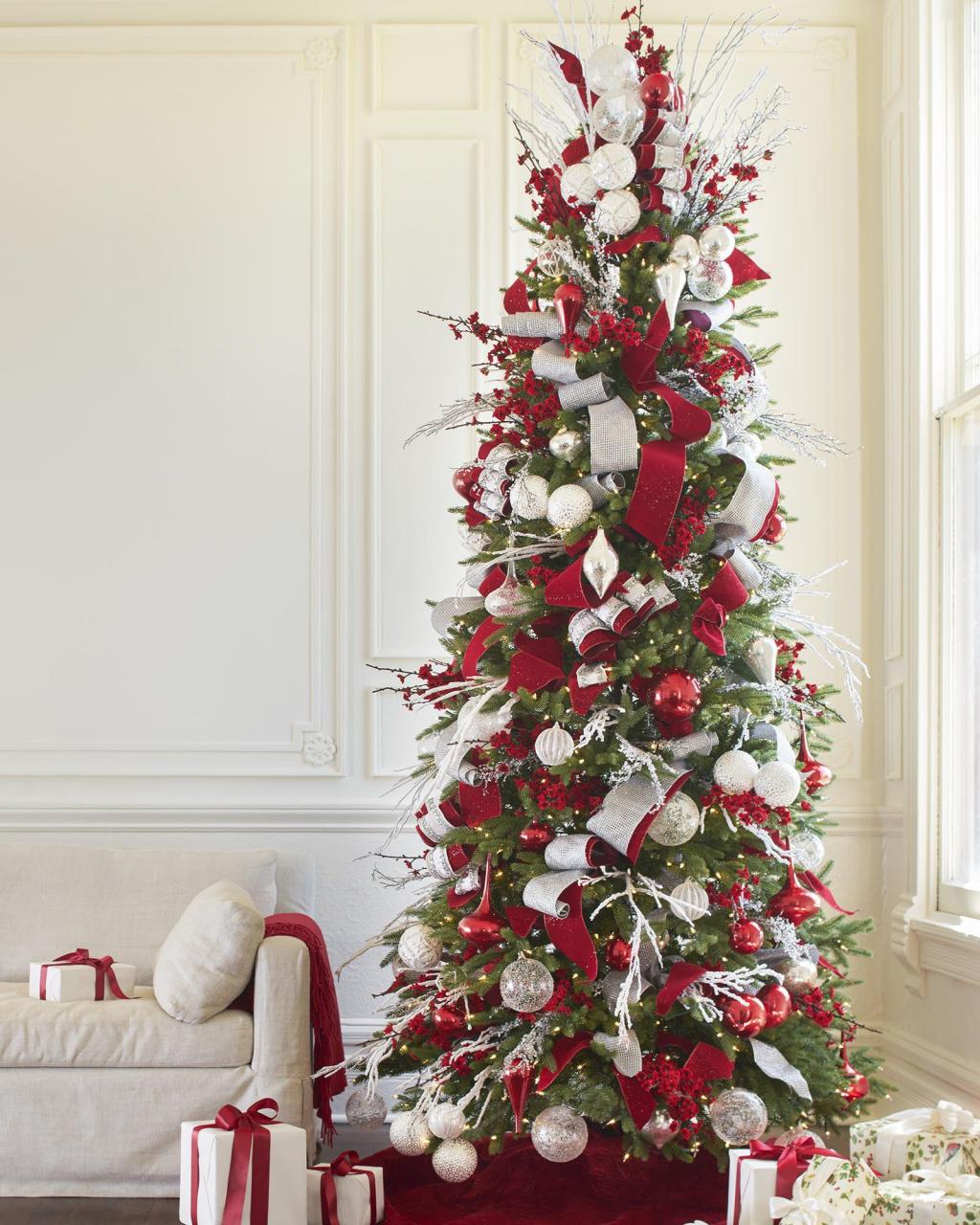 red and silver christmas tree decor 30+ Red And Silver Christmas Tree Ideas DECOOMO