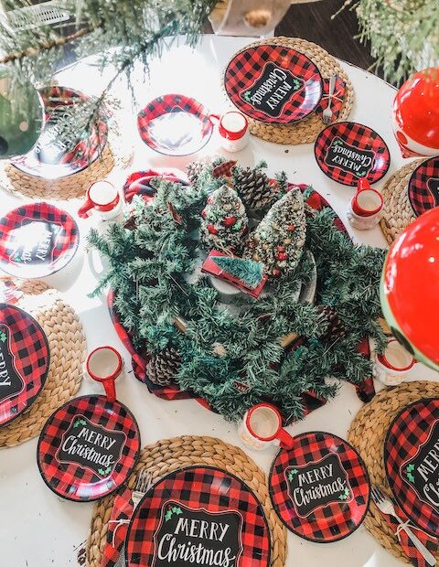 buffalo plaid outdoor christmas decor How to set a Buffalo Plaid Christmas Table Karins Kottage