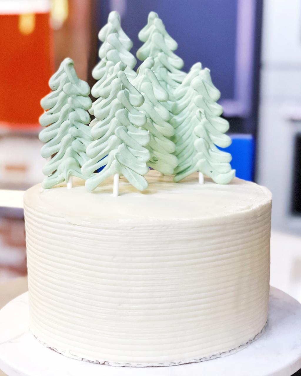 christmas cake decorating ideas no icing Simple and Cute Christmas Cake Decorating Ideas