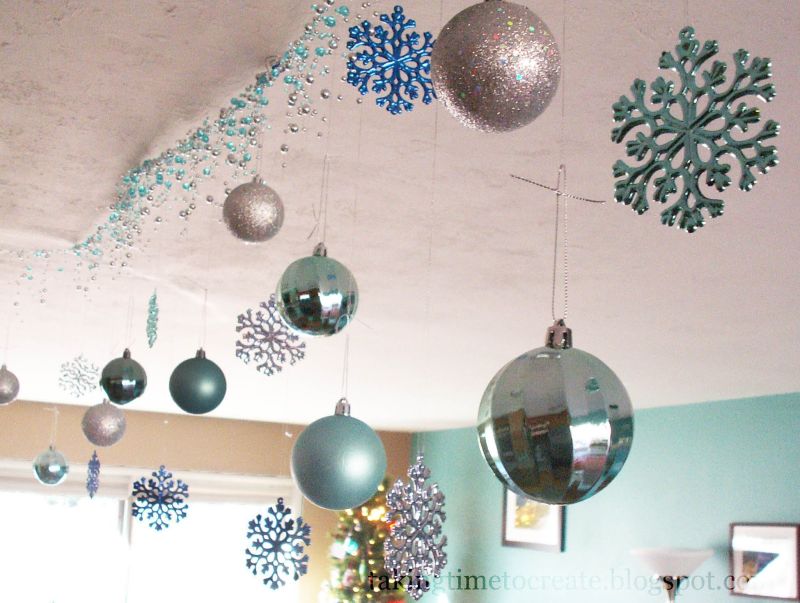 diy christmas decor hanging from ceiling Christmas Ceiling Decoration Ideas for 2023