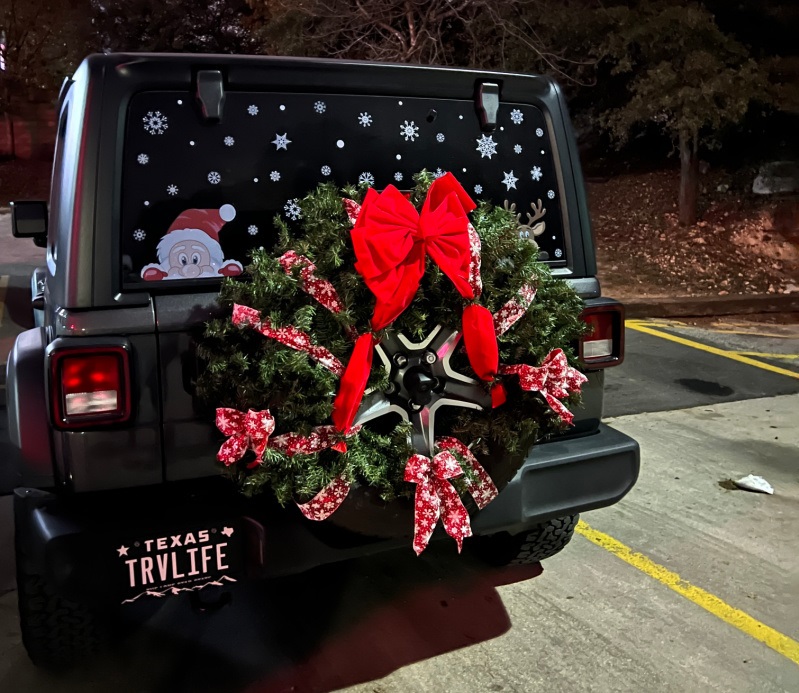 christmas decoration ideas for jeep Holiday Car Decorations to Inspire...From My Jeep Community!