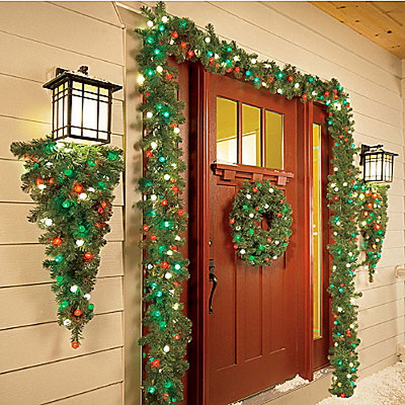 christmas outdoor entryway decorations 50 Fresh Festive Christmas Entryway Decorating Ideas family holiday