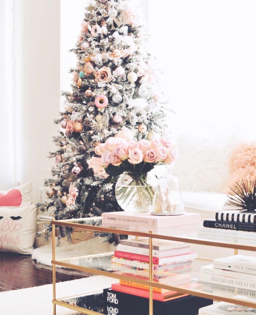 christmas decor must haves 10 Most Pretty & Inspirational Christmas Decor MustHaves Updated J