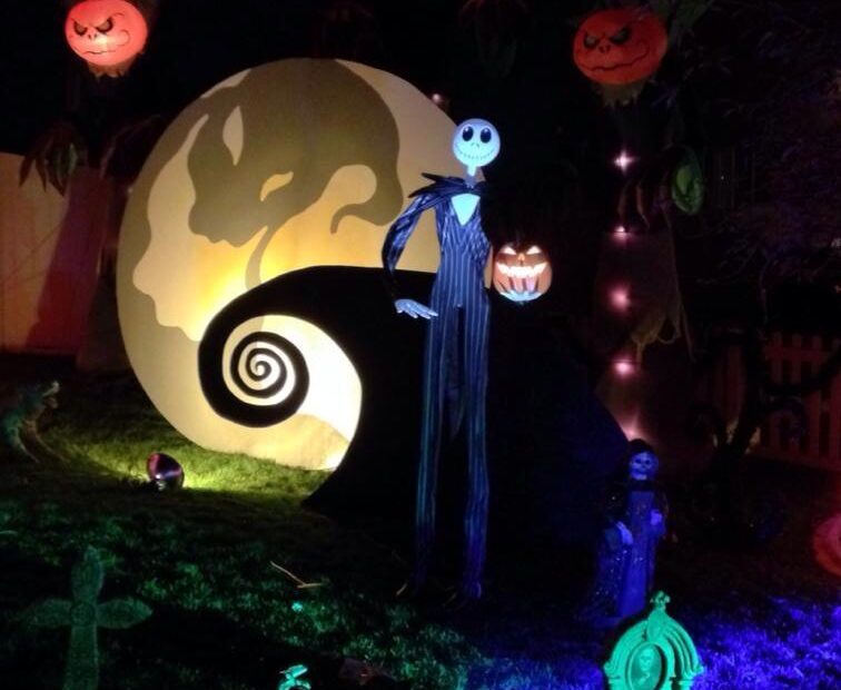 nightmare before christmas lawn decor Epic Nightmare Before Christmas Yard