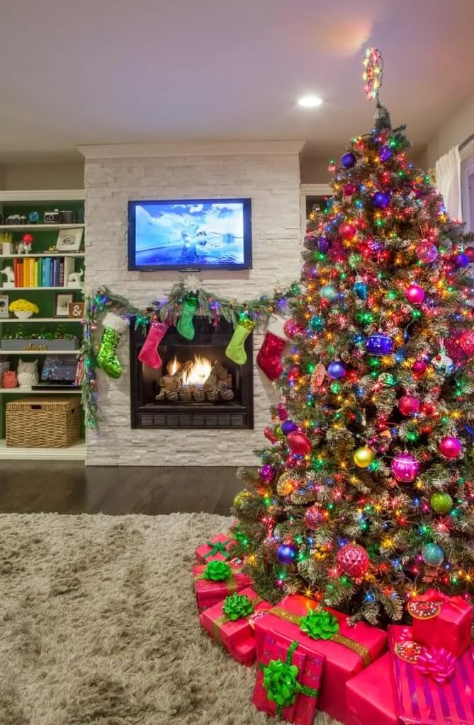 colorful christmas decor ideas 21 Vibrant And Colorful Christmas Decor Ideas You'll Love