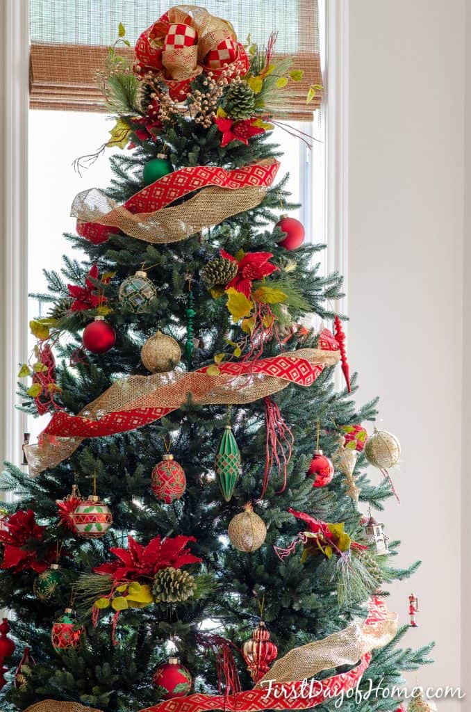 christmas tree decoration ideas gold and red The Best of Red and Gold Christmas Tree Decoration Ideas