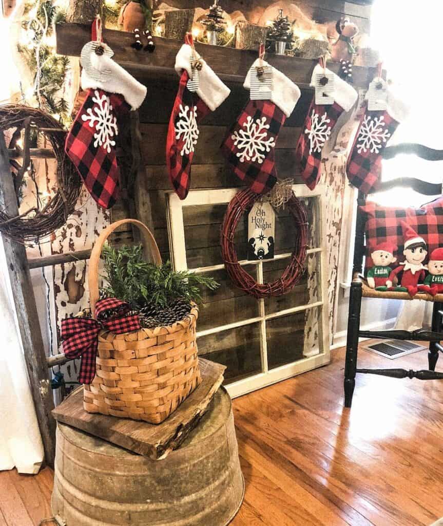 buffalo check christmas table decor 35 Buffalo Check Christmas Décor Ideas to Celebrate the Holidays