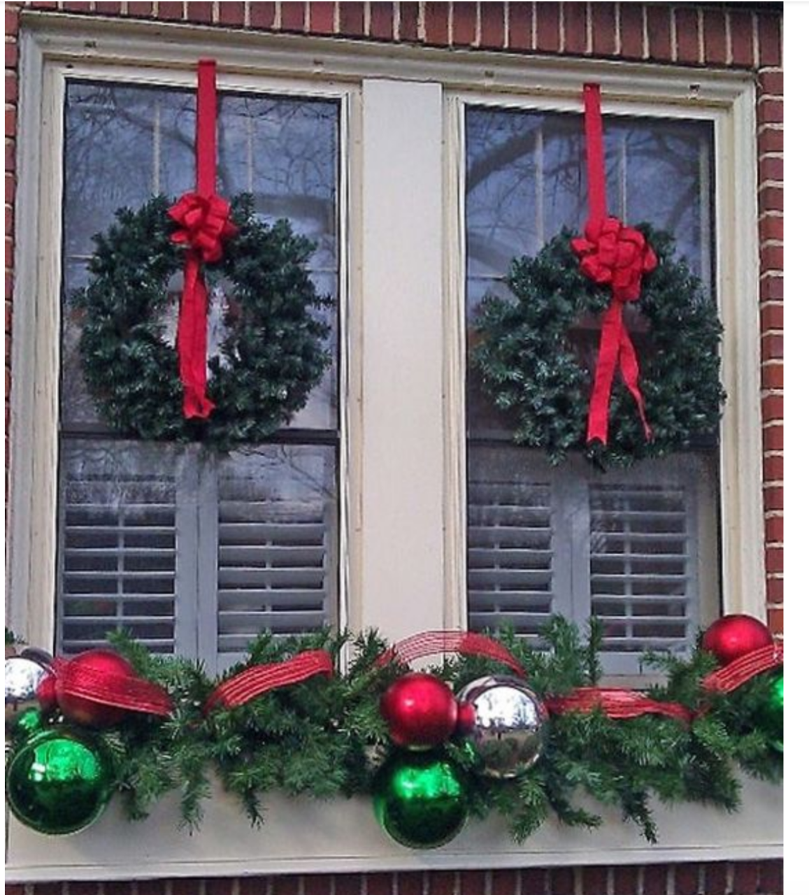 christmas window light decor 30+ Christmas Lights Window Decorations DECOOMO