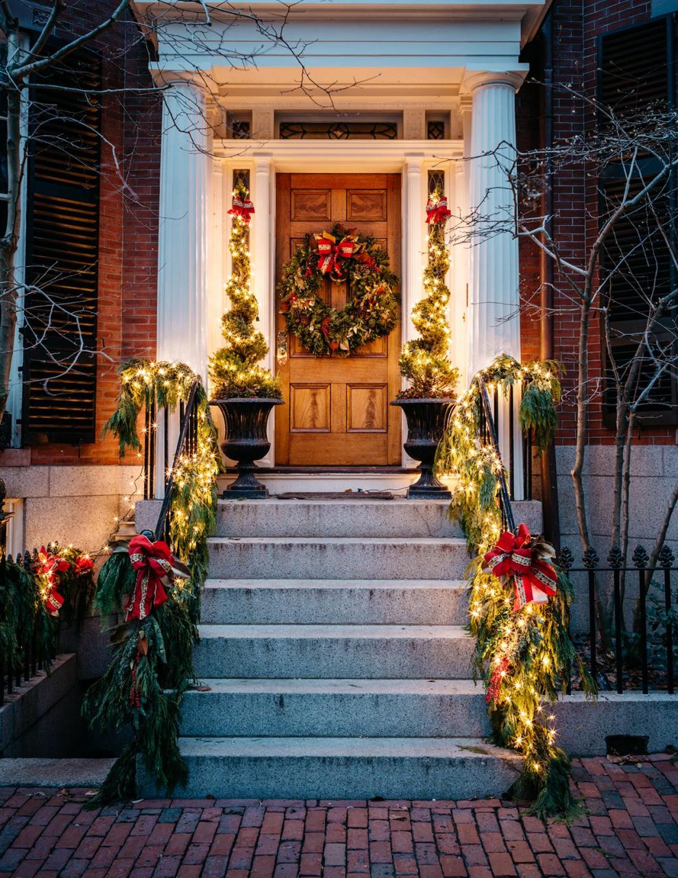 christmas outdoor entryway decorations Entryway decorated for the holidays. Christmas porch decor, Christmas