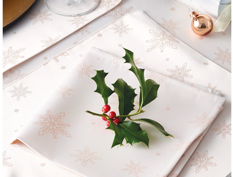 aldi christmas decor 2024 Aldi Launches its New Christmas Decoration Collection