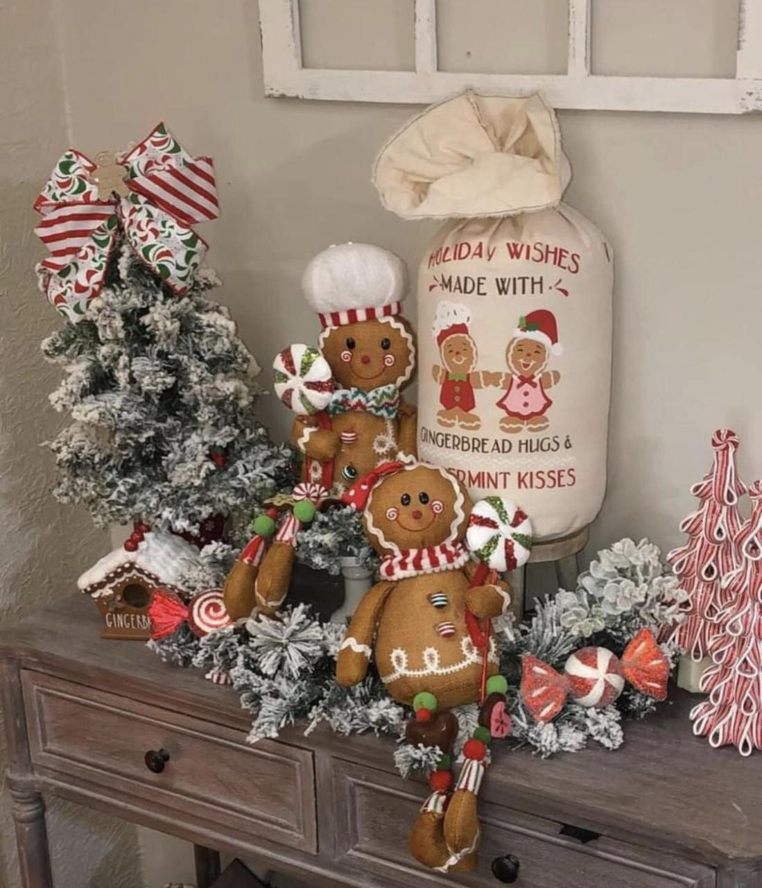 gingerbread christmas decor ideas 25 Gingerbread Christmas Decor Ideas » Lady Decluttered