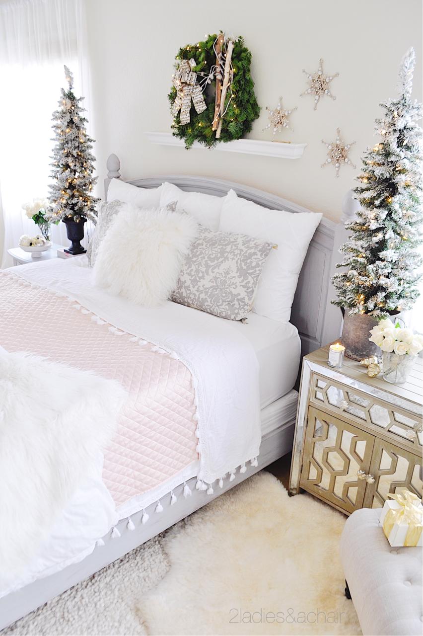 christmas bedroom decor pinterest Simple Christmas Decor Ideas For Your Bedroom — 2 Ladies & A Chair