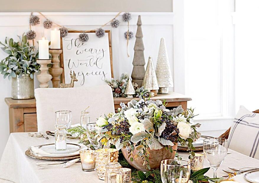 farmhouse table christmas decor 23 Farmhouse Christmas Decor Ideas to Make Your Space More Festive