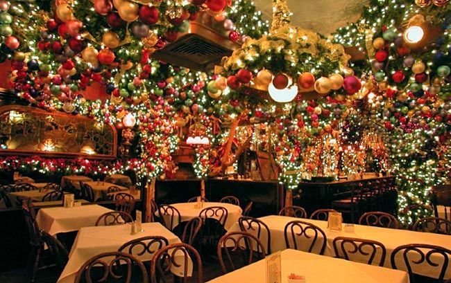 best christmas decor restaurants nyc 5 NYC Bars and Restaurants With Crazy Christmas Decor Too cool My