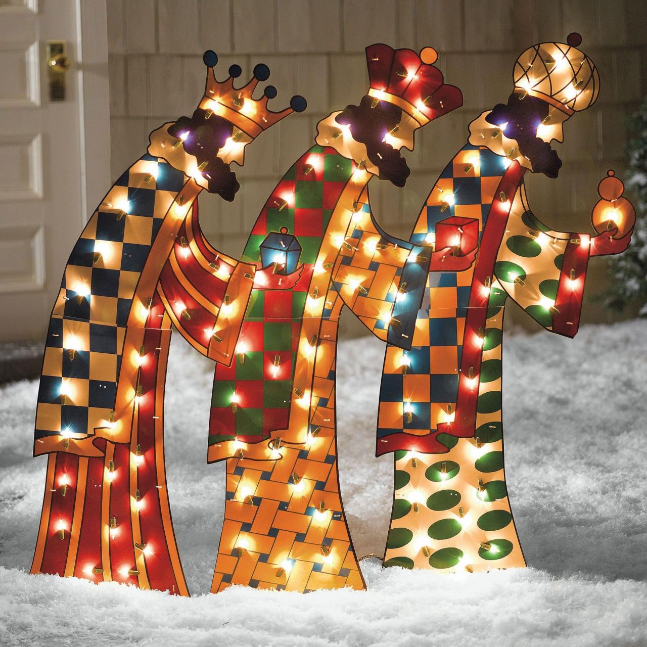 3 wise men christmas decor Three Wise Men Glow Day And Night Christmas Brylanehome Christmas