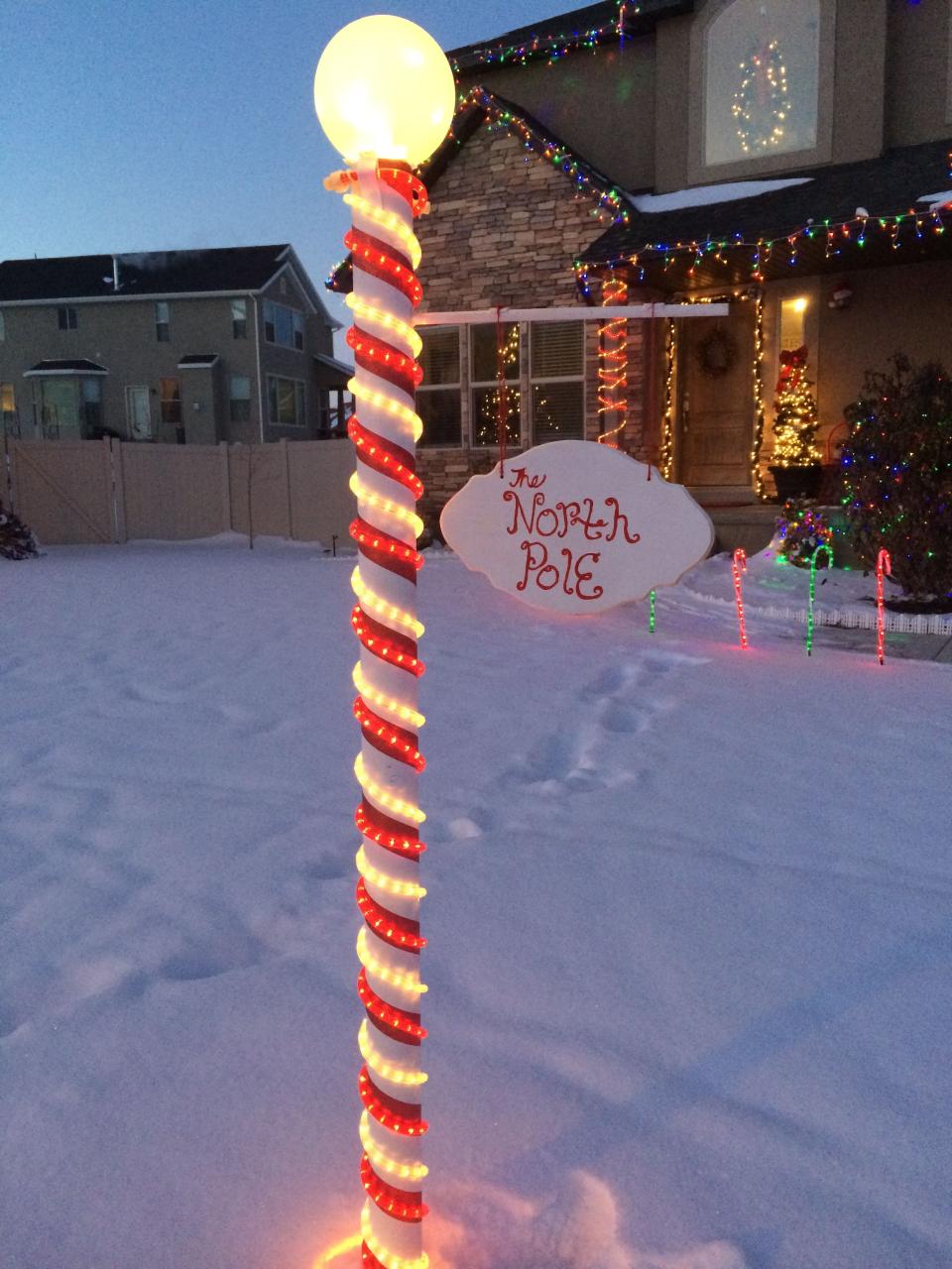 light pole christmas decor North Pole Sign! Christmas decorations diy outdoor, Diy christmas