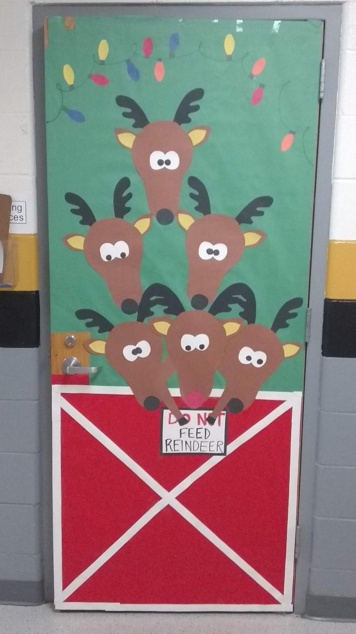 christmas decoration ideas classroom door Christmas Classroom Door Decorations