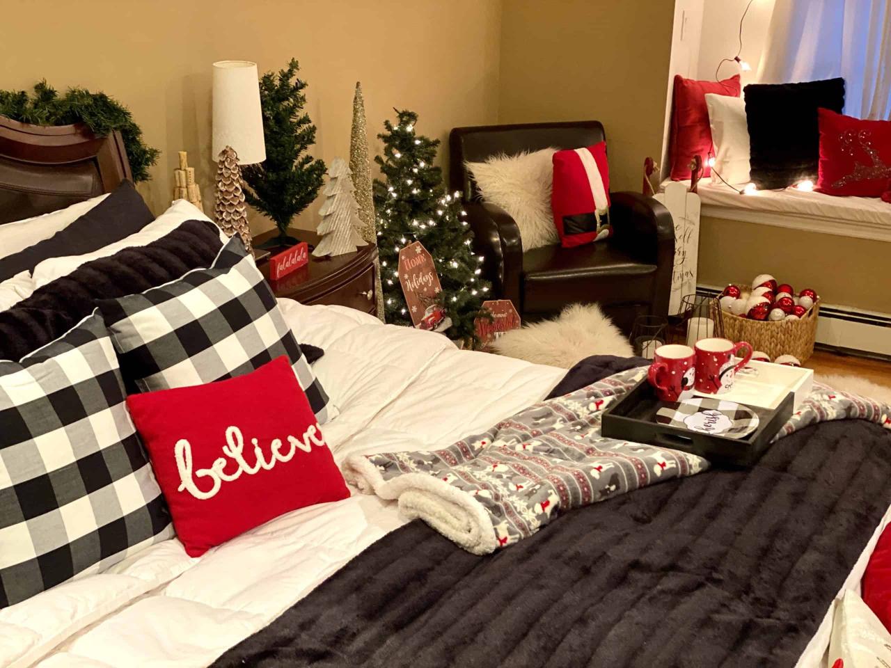 master bedroom christmas decor The Secrets to Incredible Christmas Decor For Your Master Bedroom