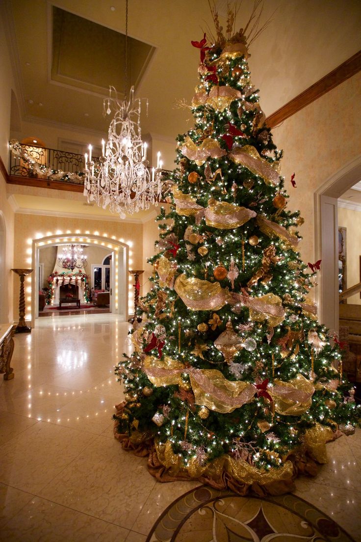 christmas decor must haves 75 Christmas Tree Decor Ideas for a Statement Fir That Will Rival