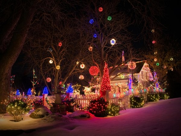 christmas decorations garden ideas Christmas Garden Decoration Ideas Outdoor Christmas Decorations