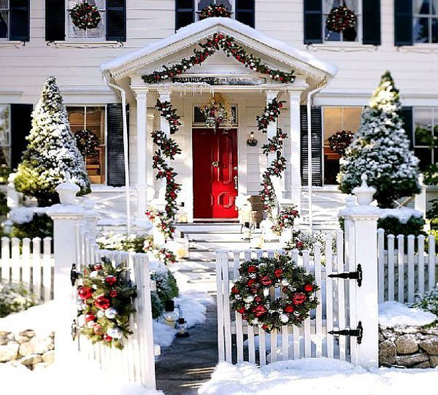 christmas decoration ideas house Cheap Christmas House Decorating Ideas Easy Christmas Decorations