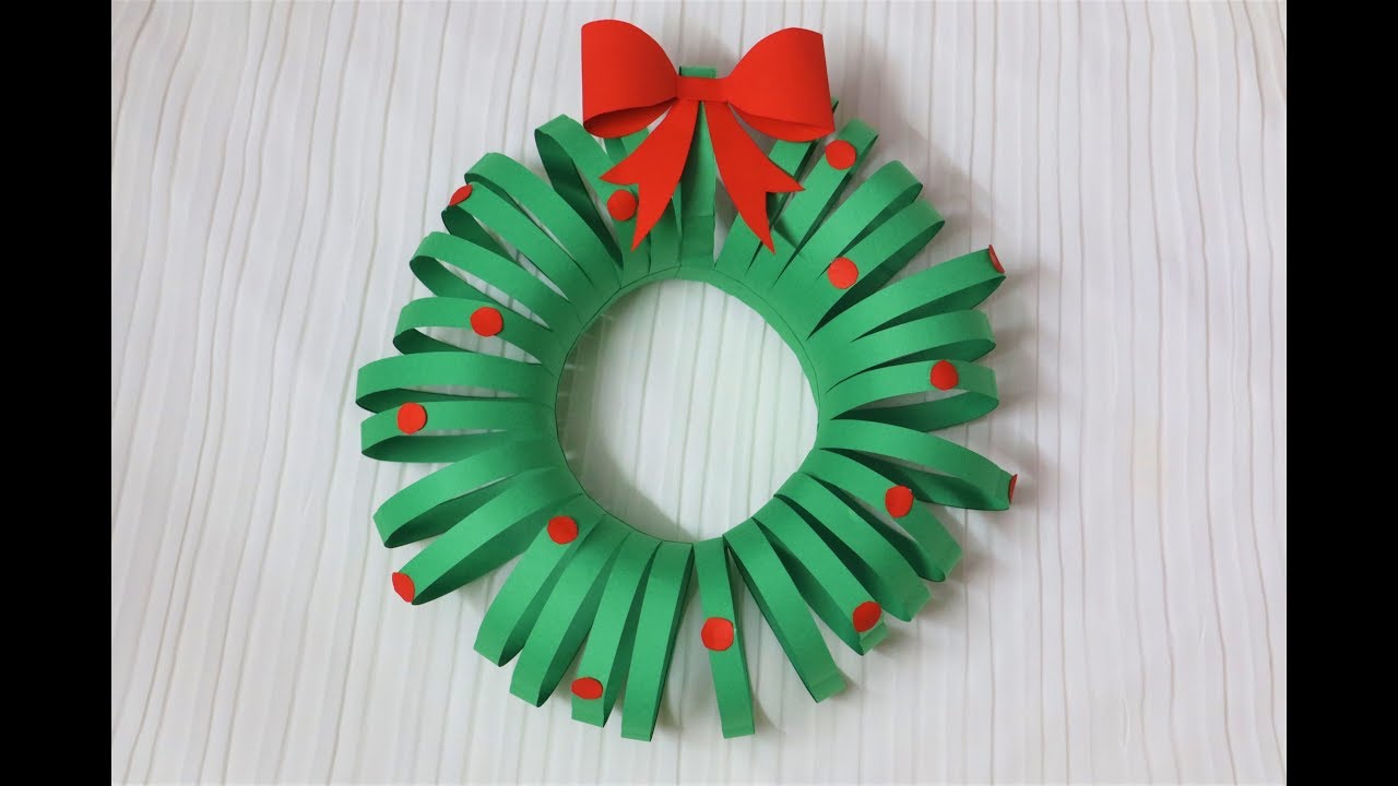 christmas decoration ideas paper Easiest DIY Christmas Wreath Paper Crafts Christmas Decorations